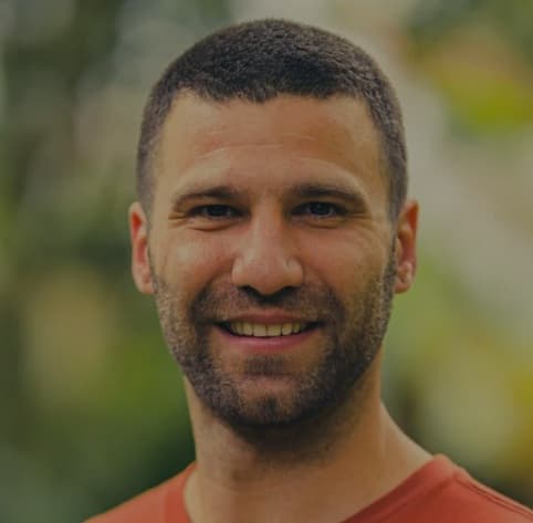 Photo of Γιάννης Καρβέλης